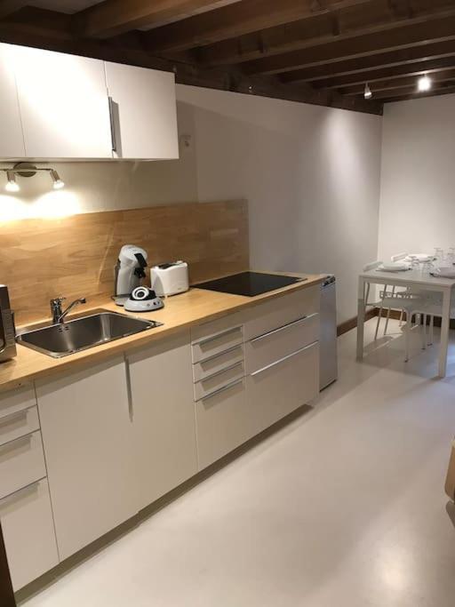 Studio 30M2 Centre De Cusset Exteriör bild